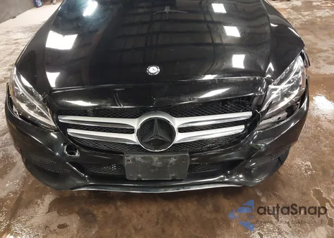 2015 Mercedes-Benz C-Class C 300 из США, поврежденный, VIN 55SWF4KB1FU005571